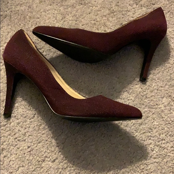 nine west burgundy heels